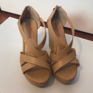 Nude Wedges